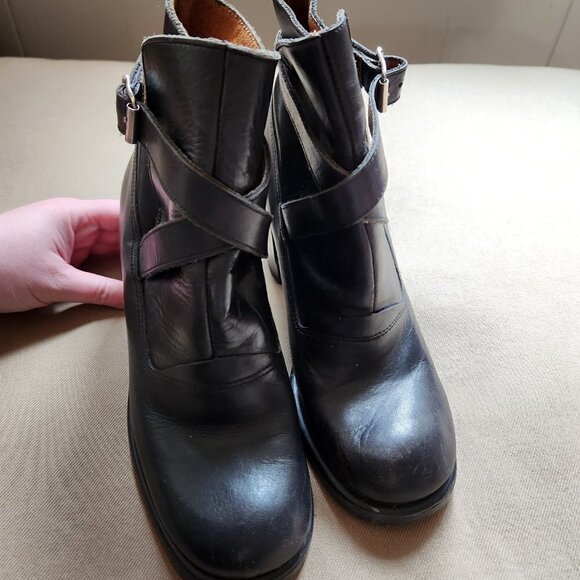 ALDO Black Stacked Heel Boots - Picture 3 of 9